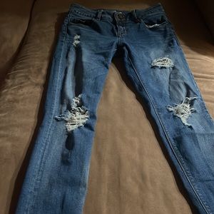 Refuge Woman’s Ripped Blue Jeans Size 6.